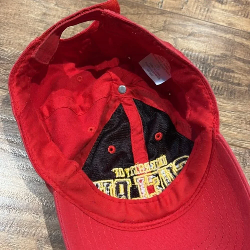 Red University of Guelph Cap - Picture 4 of 4